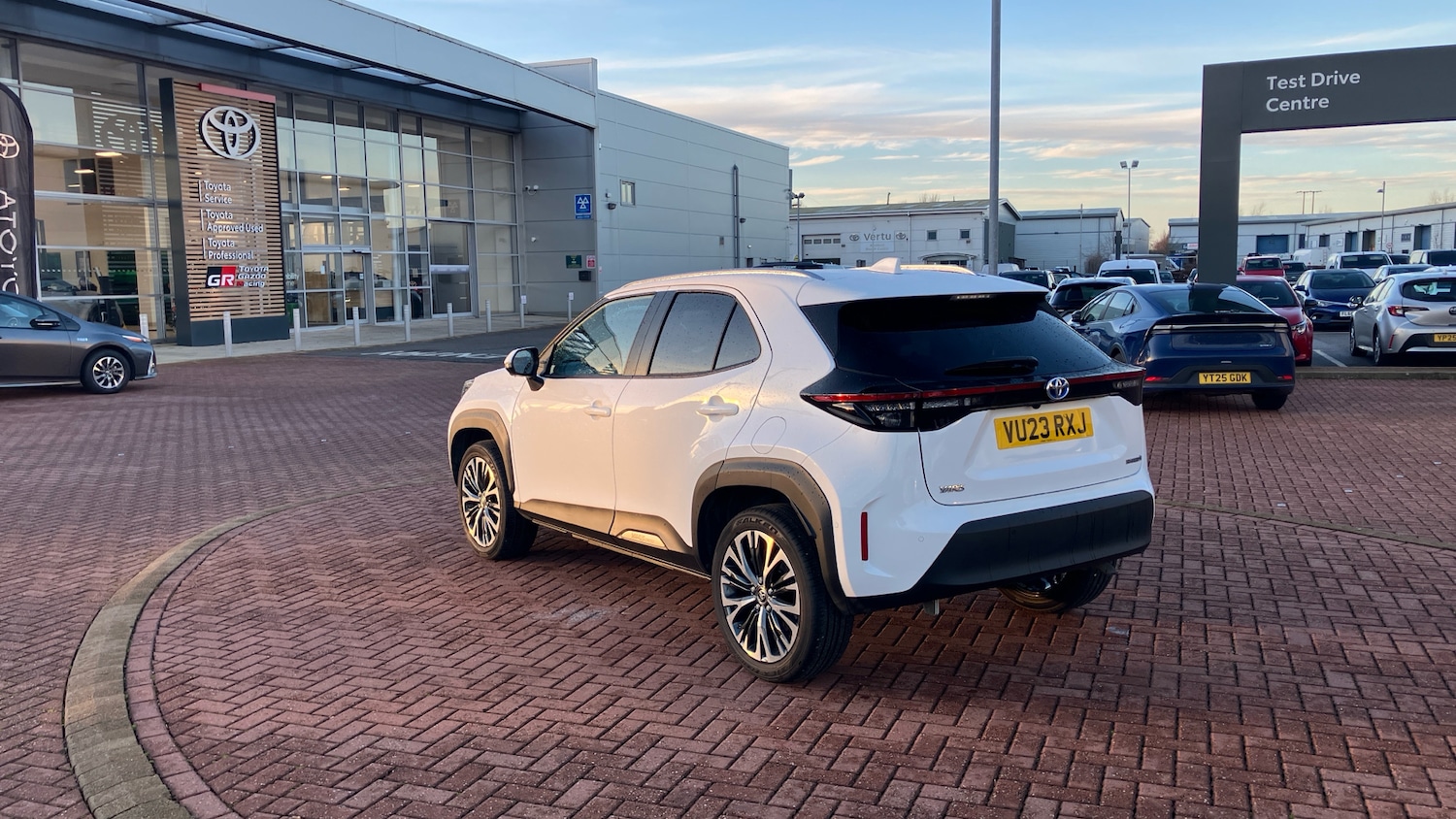 Used Toyota Yaris Cross 2023 for sale - 76980765: Photo 29