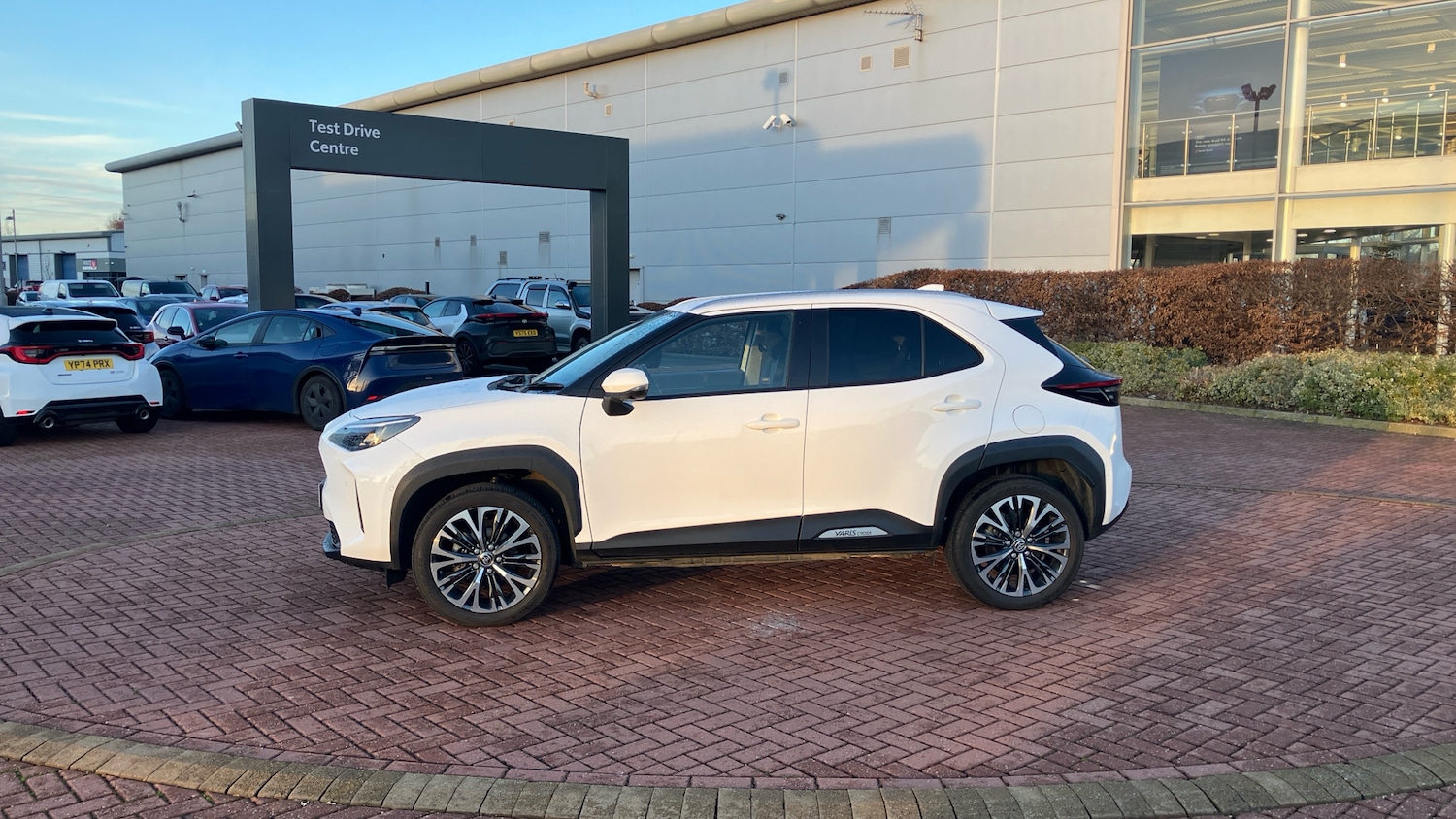 Used Toyota Yaris Cross 2023 for sale - 76980765: Photo 30