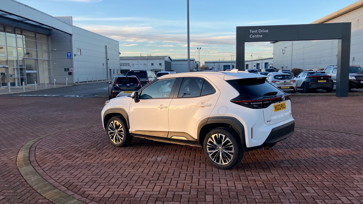 Used Toyota Yaris Cross 2023 for sale - 76980765: Photo 33