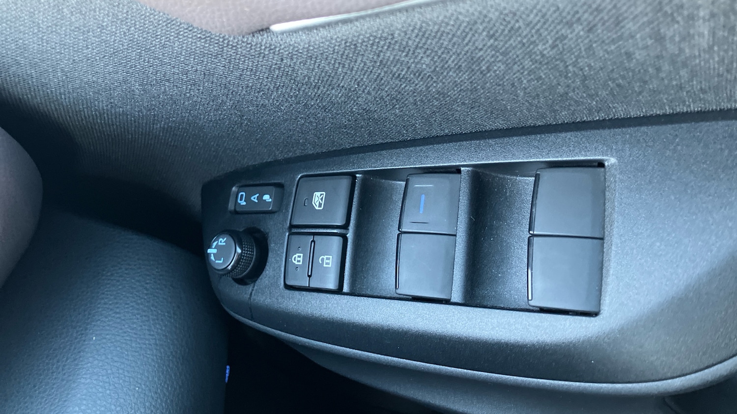 Used Toyota Yaris Cross 2023 for sale - 76980765: Photo 43