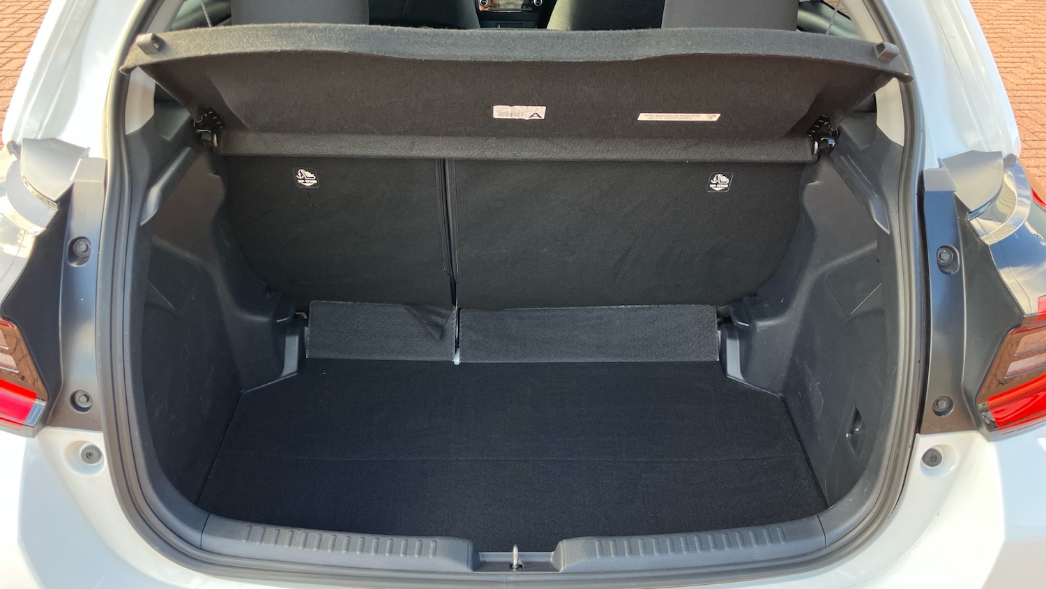 Used Toyota Yaris 2022 for sale - 76426211: Photo 14