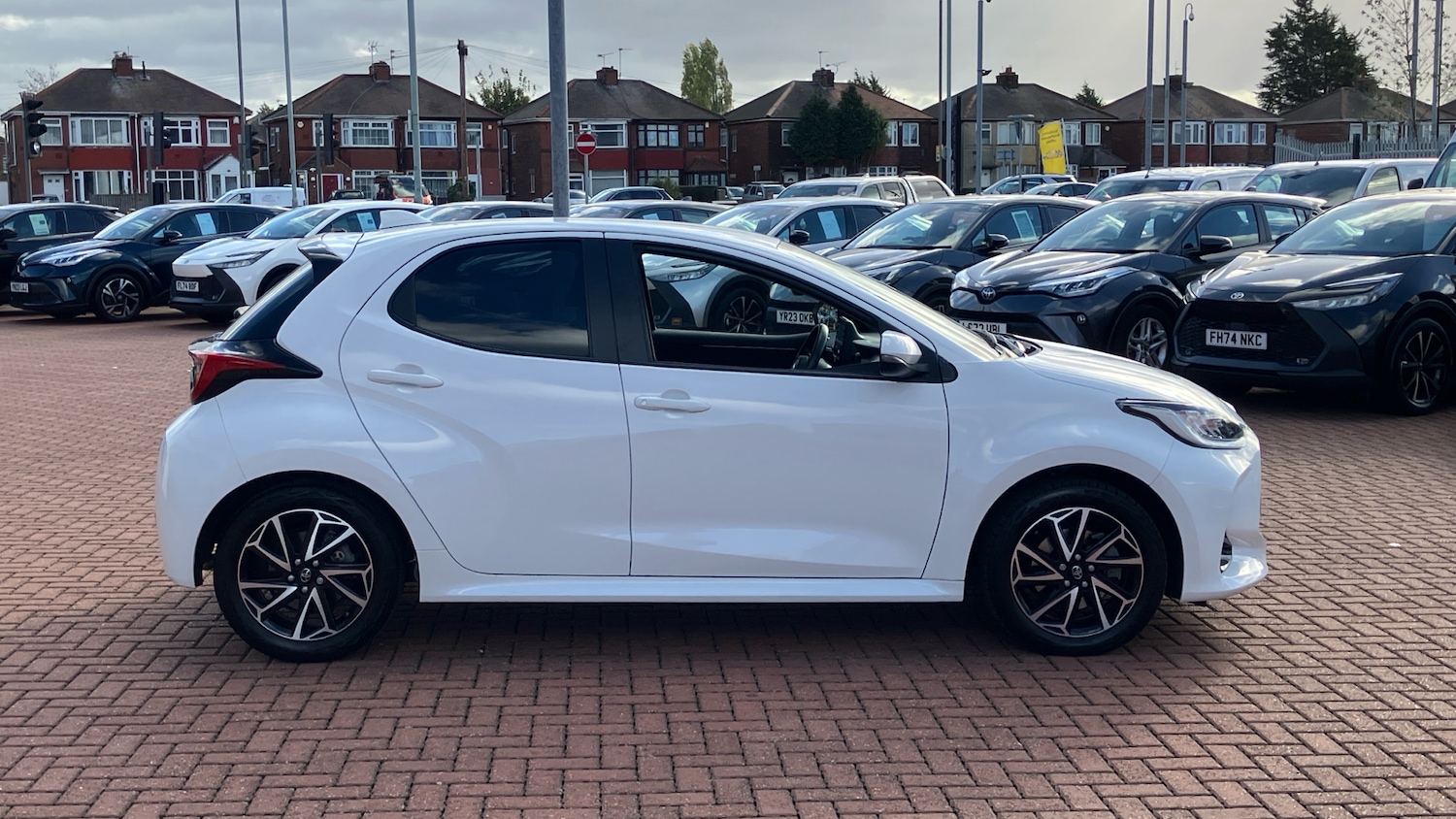 Used Toyota Yaris 2022 for sale - 76426211: Photo 16