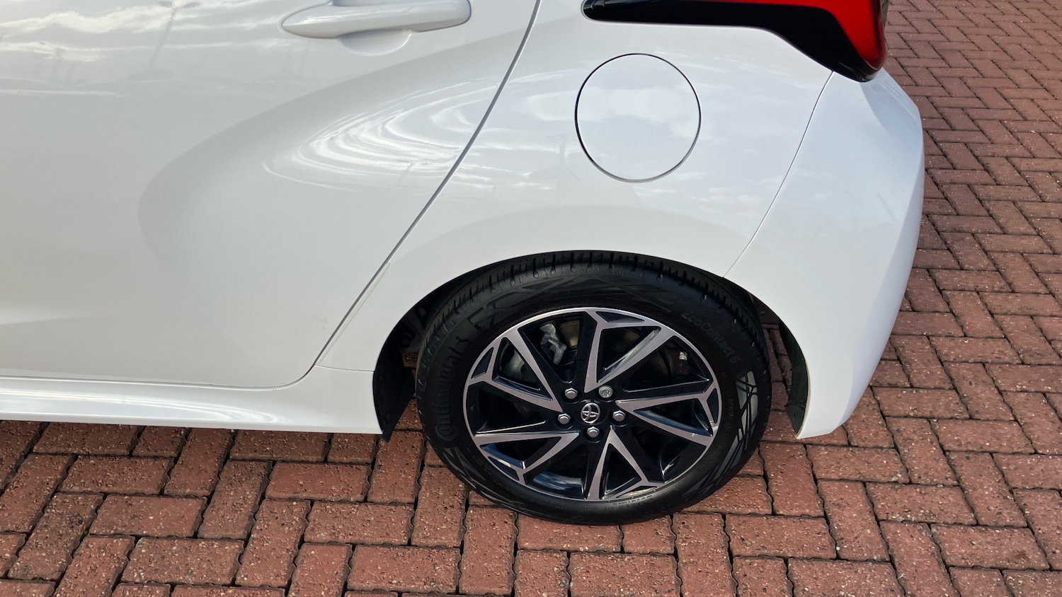 Used Toyota Yaris 2022 for sale - 76426211: Photo 34