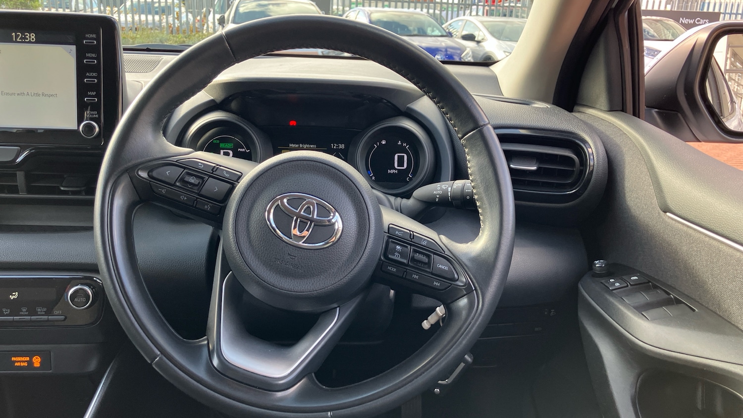 Used Toyota Yaris 2022 for sale - 76426211: Photo 8