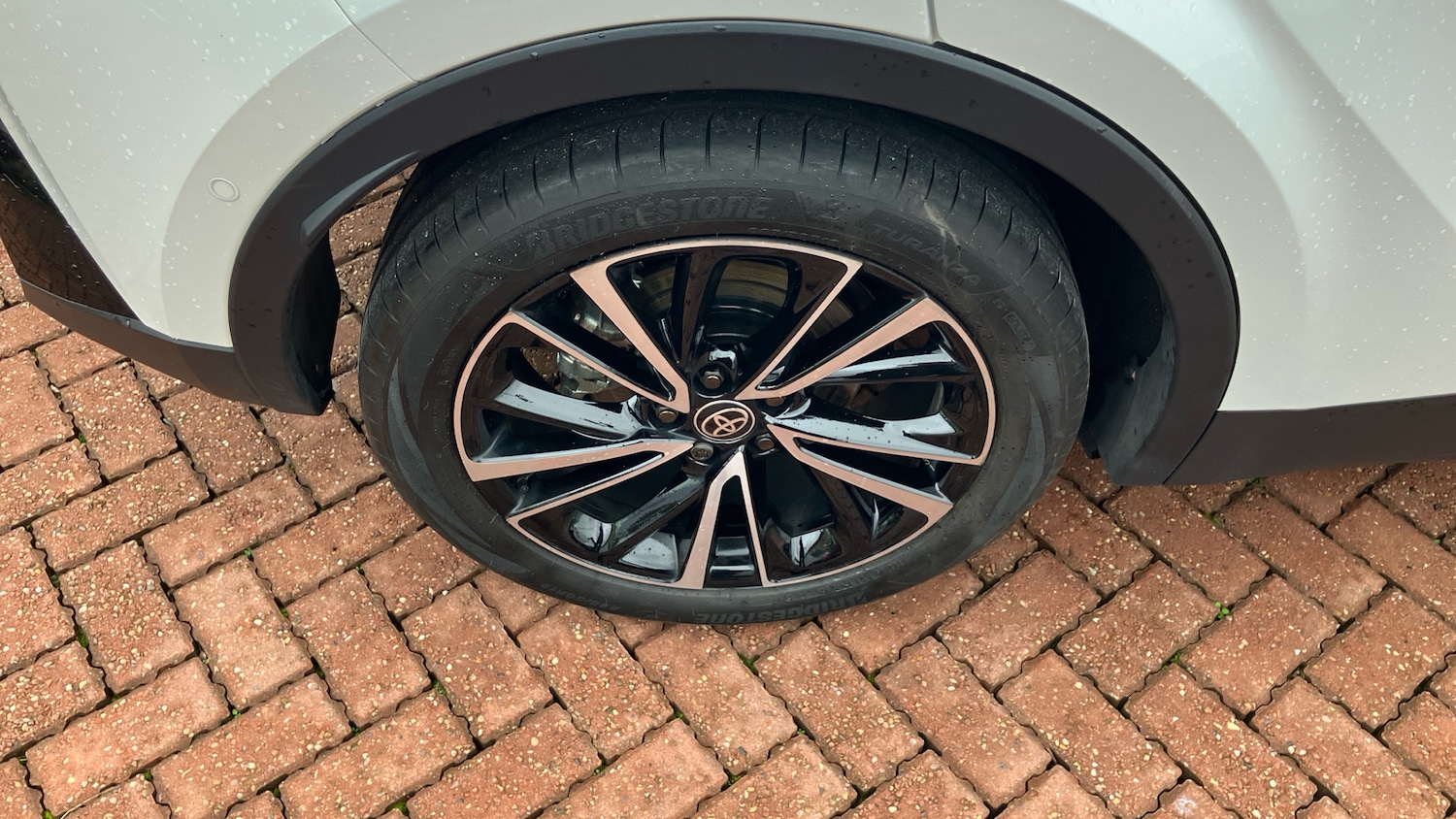 Used Toyota C-HR 2024 for sale - 77198002: Photo 29