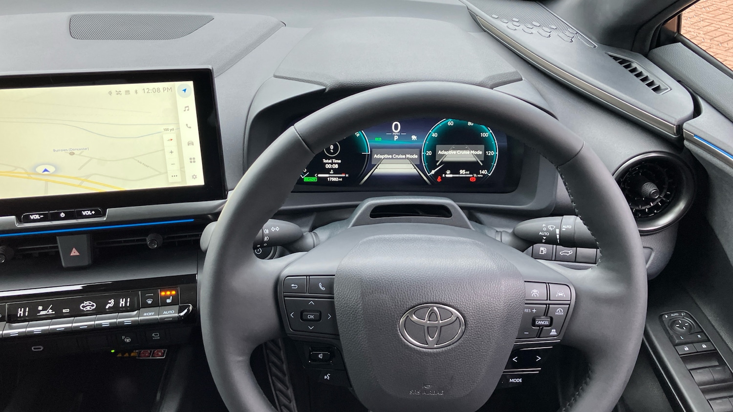 Used Toyota C-HR 2024 for sale - 77198002: Photo 8