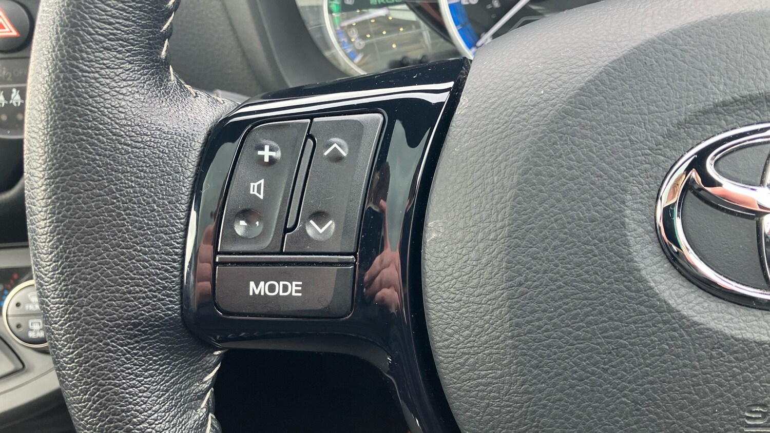 Used Toyota Yaris 2017 for sale - 77590249: Photo 36