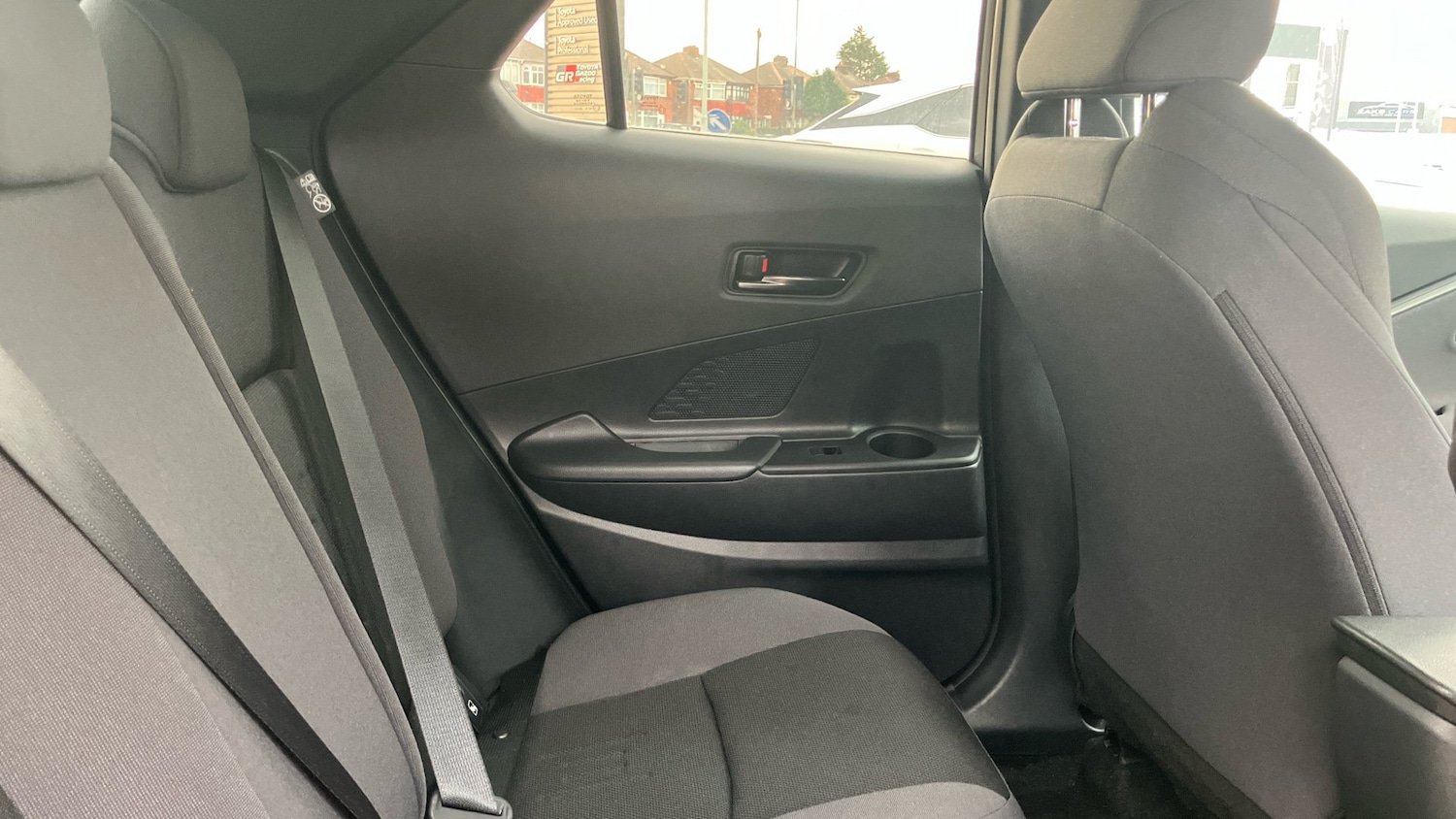 Used Toyota C-HR 2024 for sale - 76542738: Photo 12