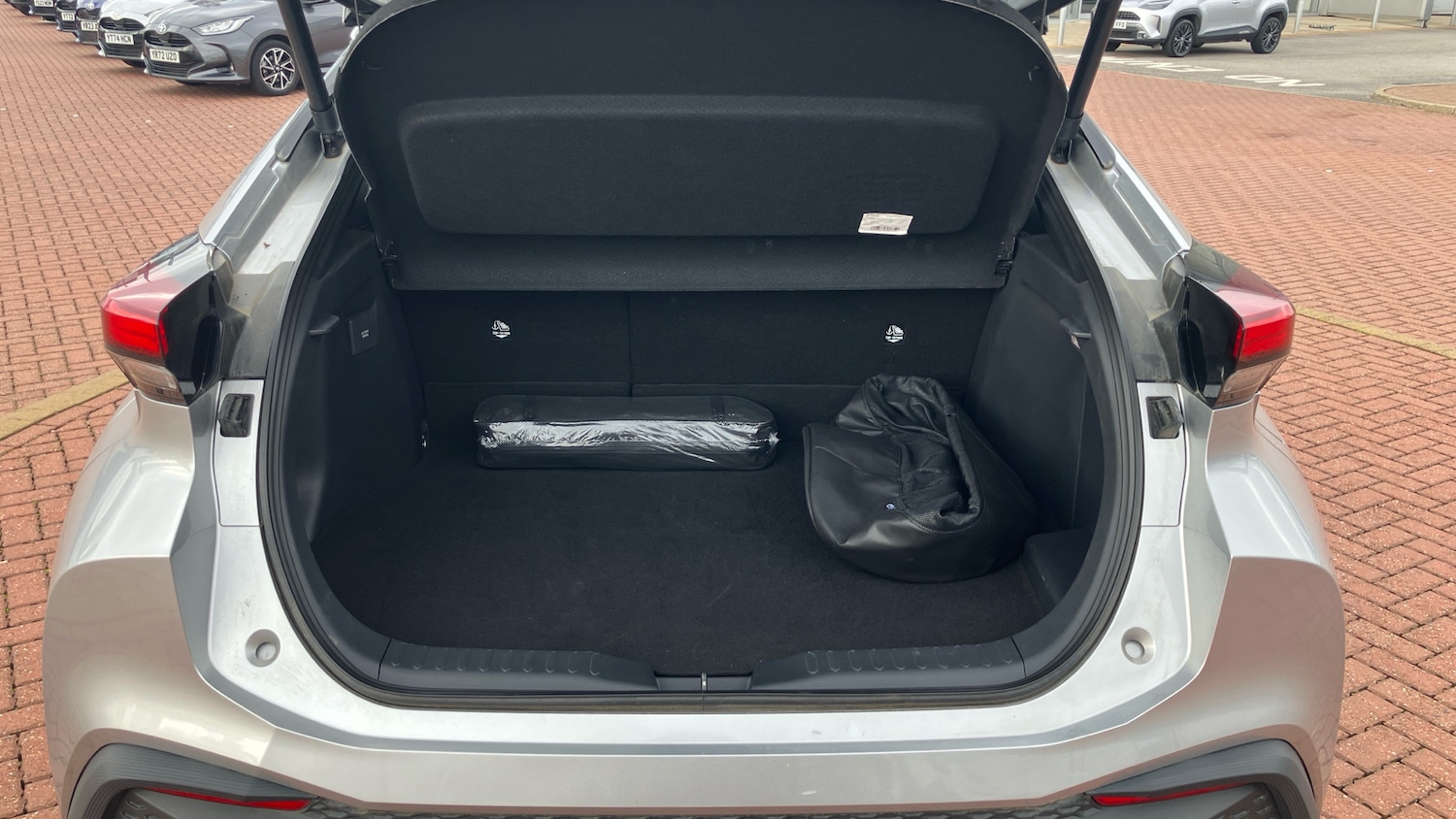 Used Toyota C-HR 2024 for sale - 76542738: Photo 14