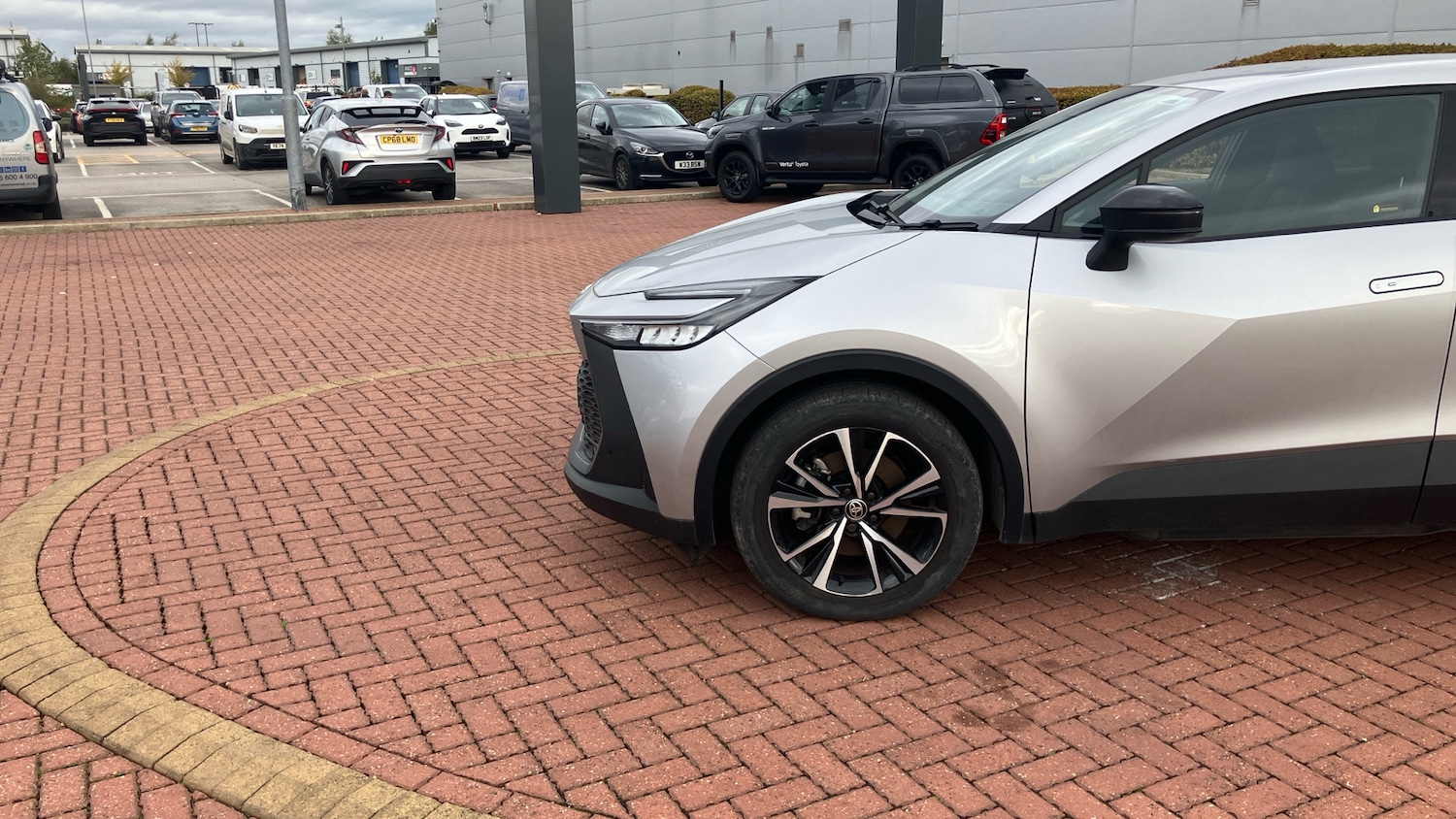 Used Toyota C-HR 2024 for sale - 76542738: Photo 38