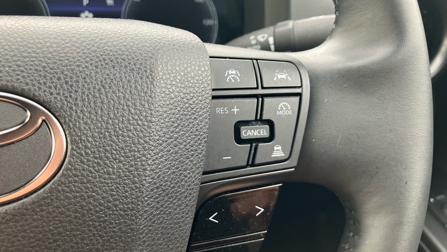 Used Toyota C-HR 2024 for sale - 76542738: Photo 42