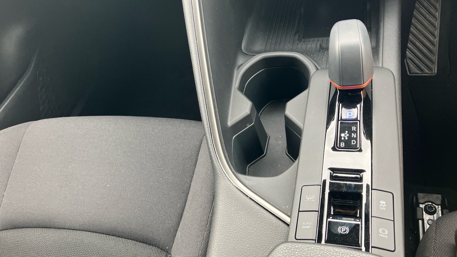 Used Toyota C-HR 2024 for sale - 76542738: Photo 44