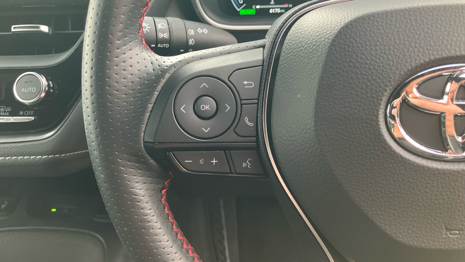 Used Toyota Corolla 2024 for sale - 76005894: Photo 38