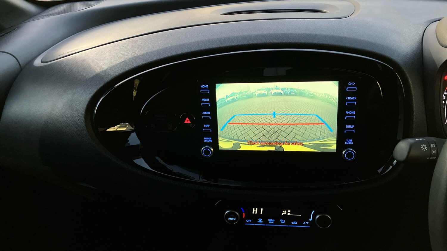 Used Toyota Aygo X 2023 for sale - 76707638: Photo 27