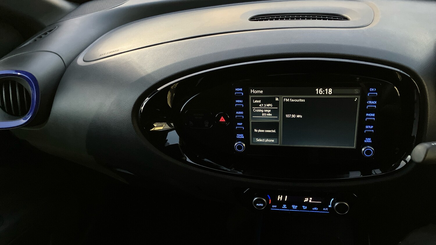 Used Toyota Aygo X 2023 for sale - 76707638: Photo 39