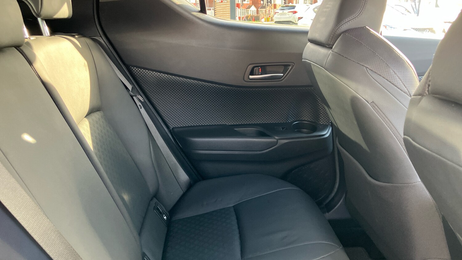 Used Toyota C-HR 2020 for sale - 77690613: Photo 12