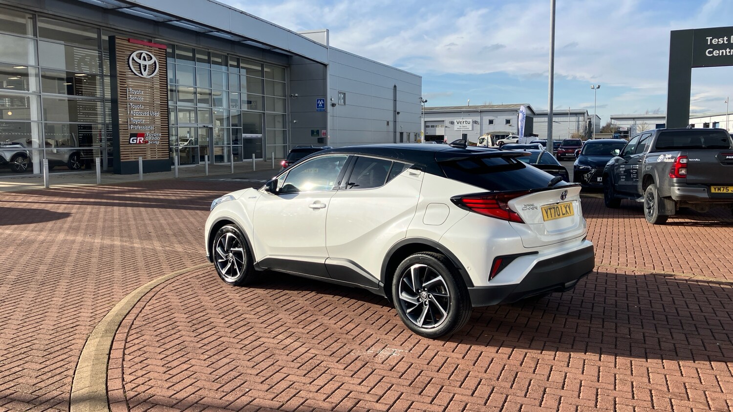 Used Toyota C-HR 2020 for sale - 77690613: Photo 29