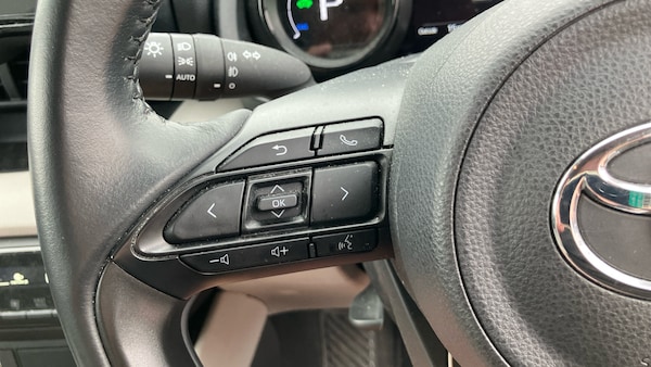 Used Toyota Yaris 2022 for sale - 76299306: Photo 32