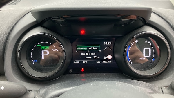 Used Toyota Yaris 2022 for sale - 76299306: Photo 9