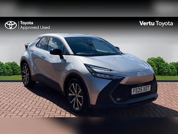 Used Toyota C-HR 2025 for sale - 79736027: Photo