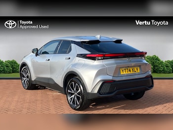 Used Toyota C-HR 2024 for sale - 77662445: Photo