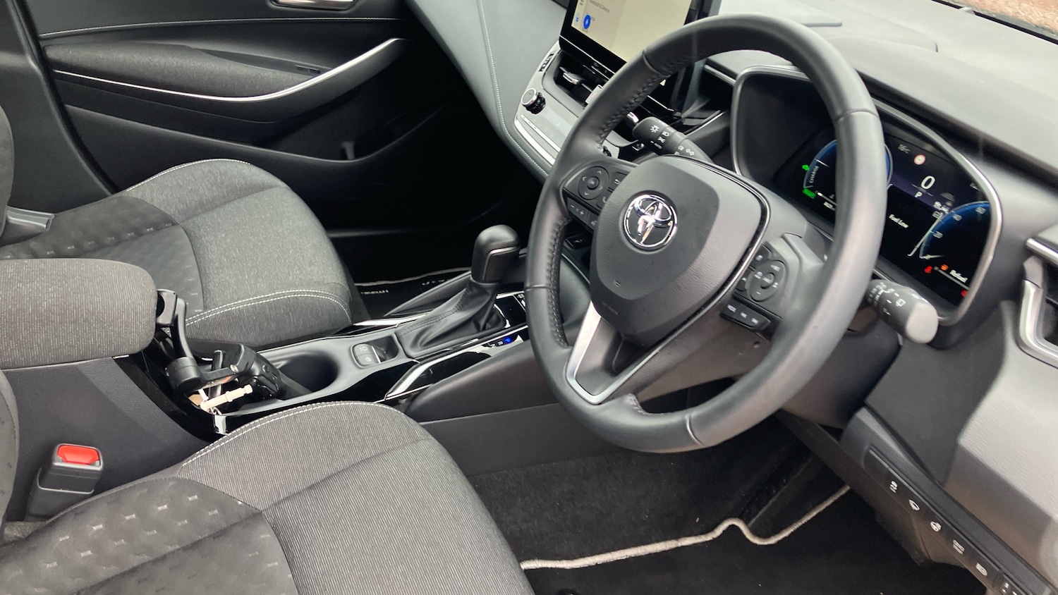 Used Toyota Corolla 2024 for sale - 76192958: Photo 11
