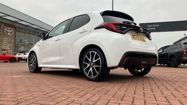 Used Toyota Yaris 2020 for sale - 76299228: Photo 21