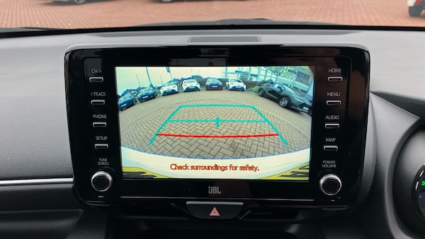 Used Toyota Yaris 2020 for sale - 76299228: Photo 26