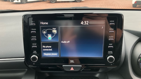 Used Toyota Yaris 2020 for sale - 76299228: Photo 7
