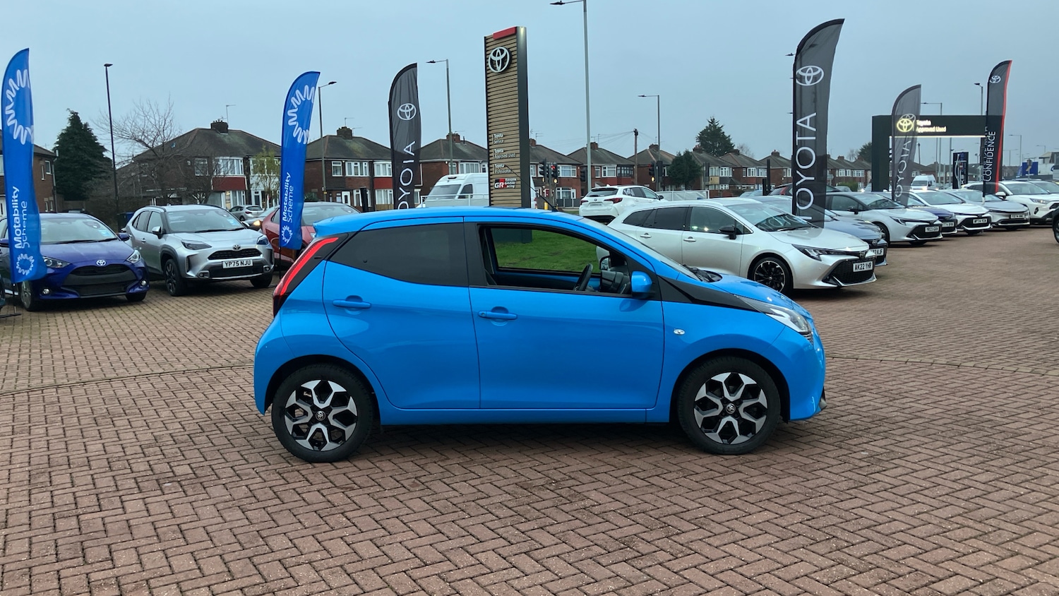 Used Toyota AYGO 2018 for sale - 77363912: Photo 16