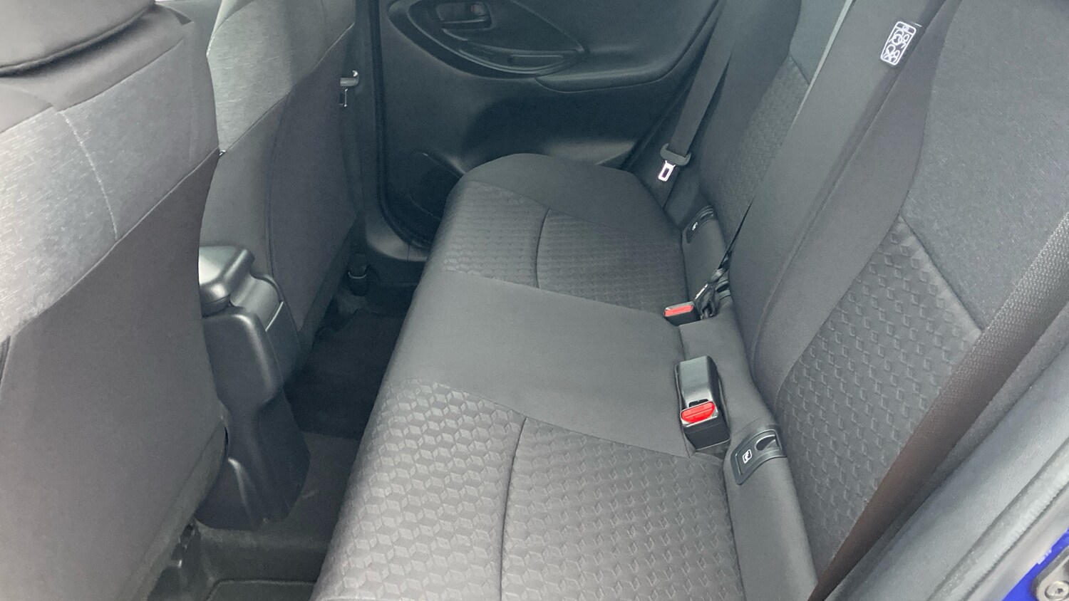 Used Toyota Yaris 2023 for sale - 77377964: Photo 13