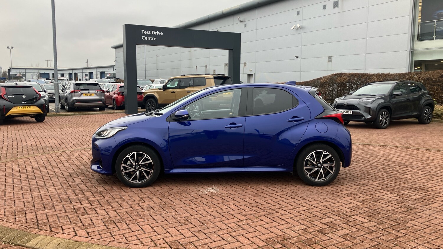 Used Toyota Yaris 2023 for sale - 77377964: Photo 17