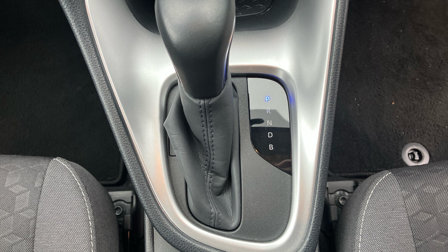 Used Toyota Yaris 2023 for sale - 77377964: Photo 35