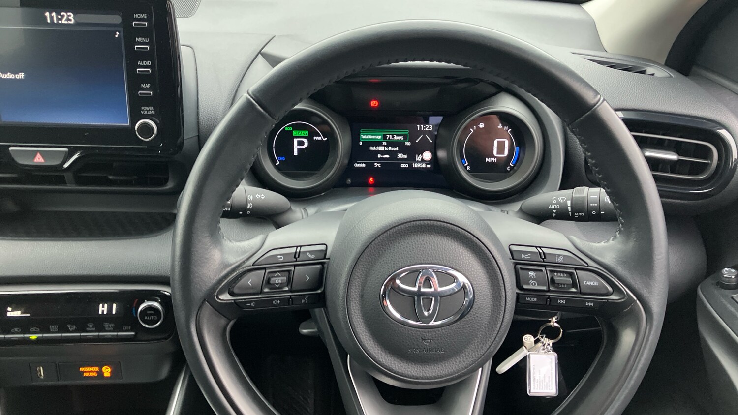 Used Toyota Yaris 2023 for sale - 77377964: Photo 8