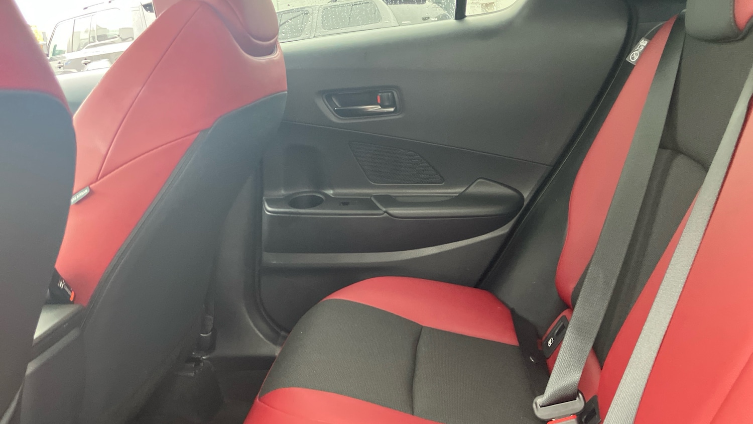 Used Toyota C-HR 2025 for sale - 76332715: Photo 13