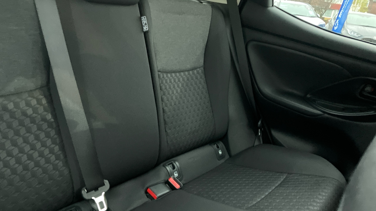 Used Toyota Yaris 2023 for sale - 77461566: Photo 20