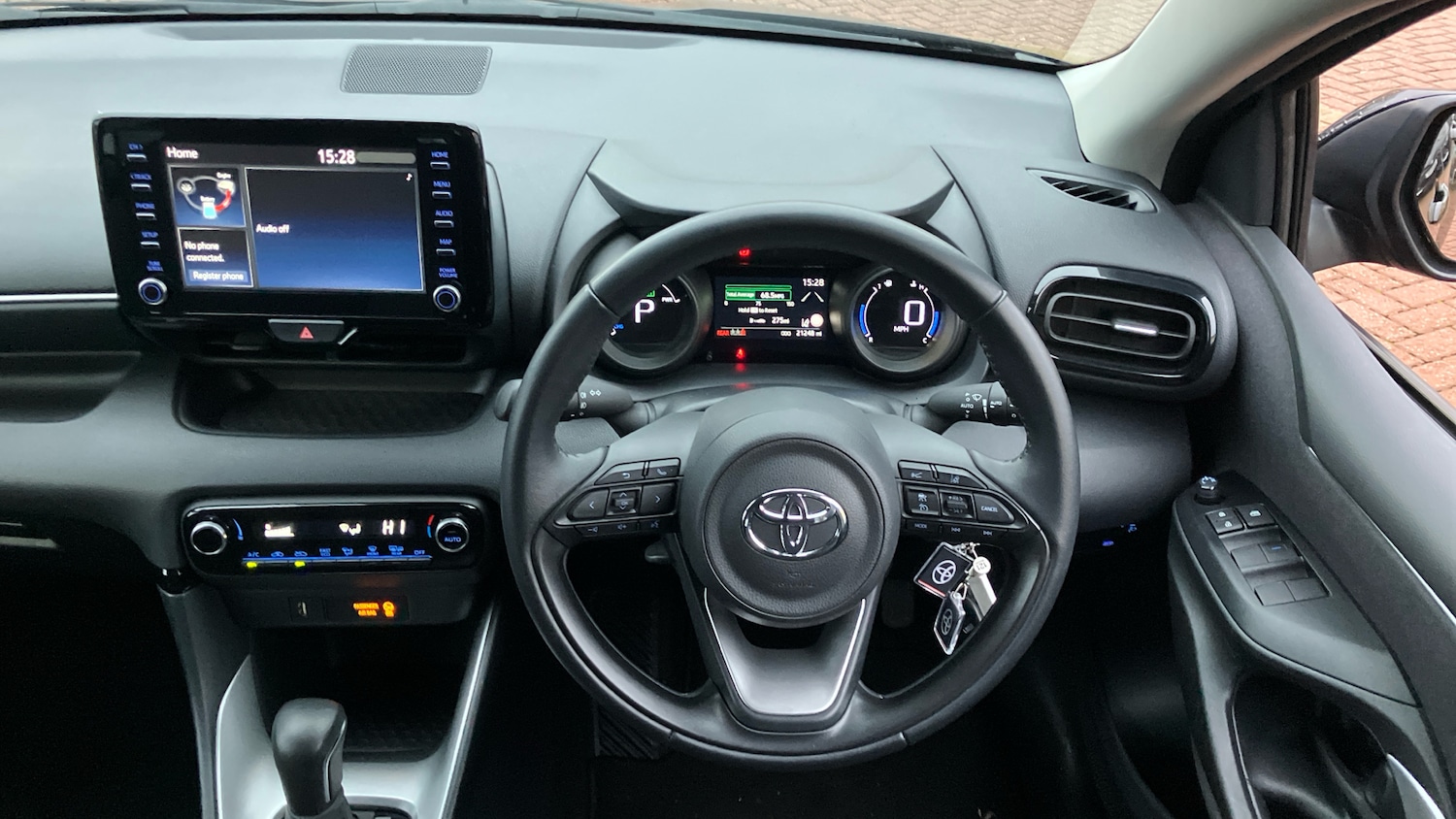 Used Toyota Yaris 2023 for sale - 77461566: Photo 6