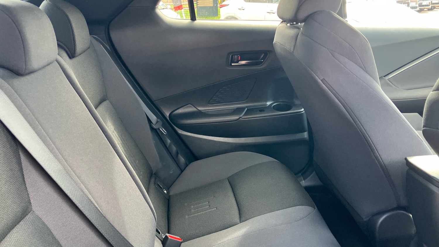 Used Toyota C-HR 2024 for sale - 78108147: Photo 12