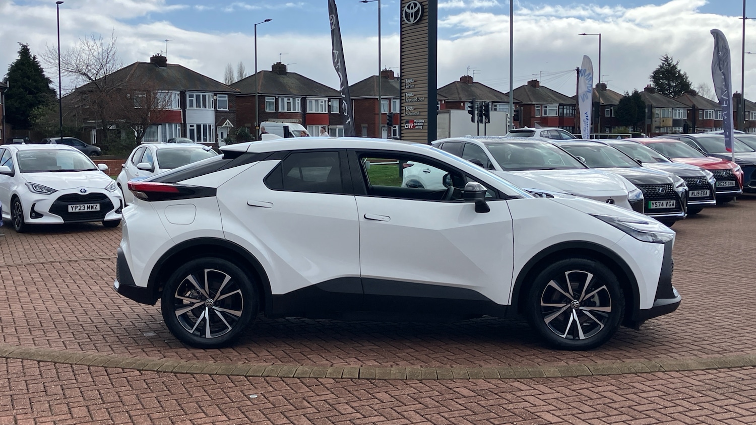 Used Toyota C-HR 2024 for sale - 78108147: Photo 16