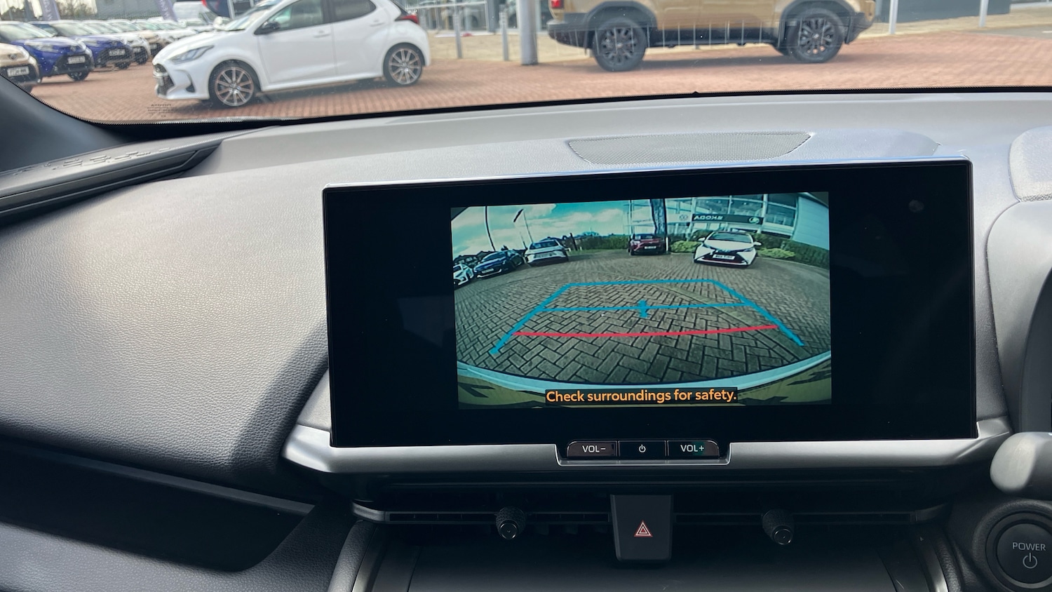 Used Toyota C-HR 2024 for sale - 78108147: Photo 28