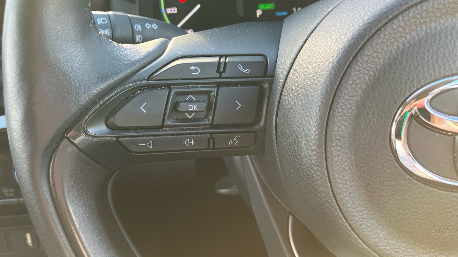 Used Toyota Yaris Cross 2023 for sale - 77676993: Photo 35