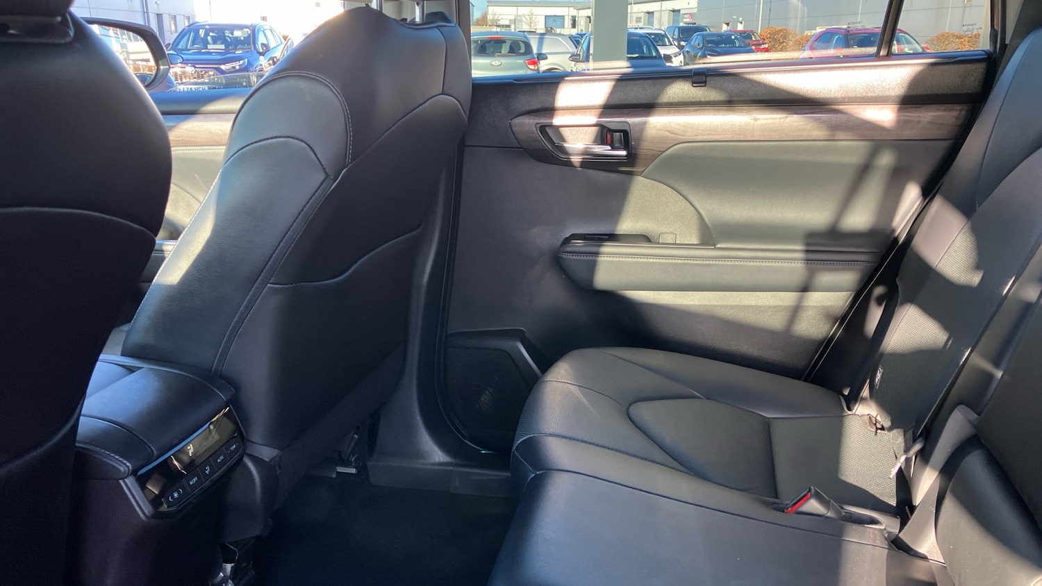 Used Toyota Highlander 2022 for sale - 77151853: Photo 13