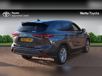 Used Toyota Highlander 2022 for sale - 77151853: Photo