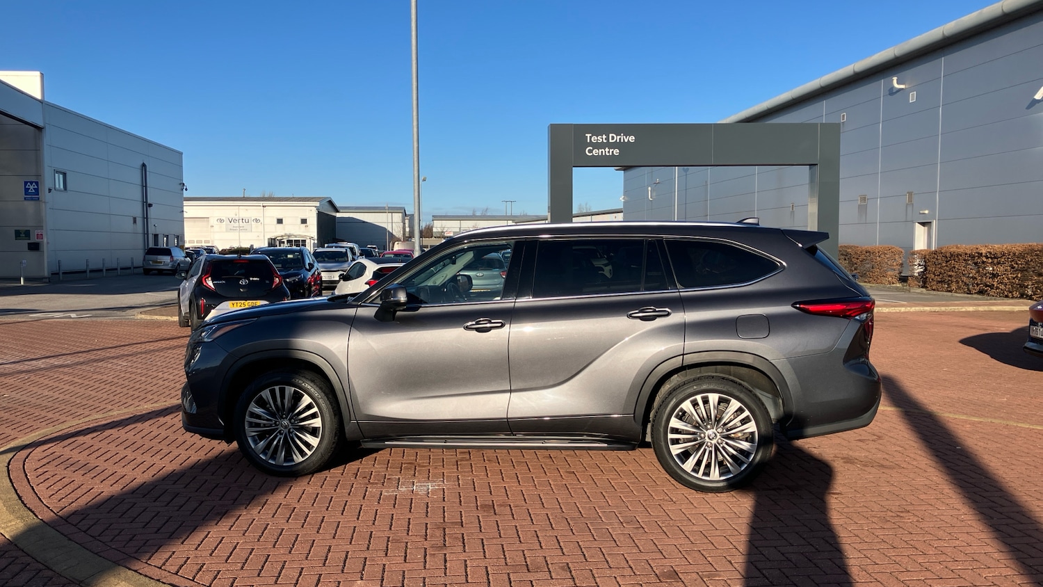 Used Toyota Highlander 2022 for sale - 77151853: Photo 34