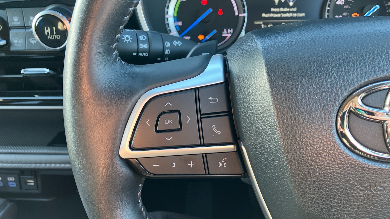 Used Toyota Highlander 2022 for sale - 77151853: Photo 39