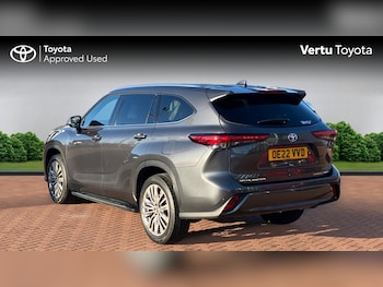 Used Toyota Highlander 2022 for sale - 77151853: Photo