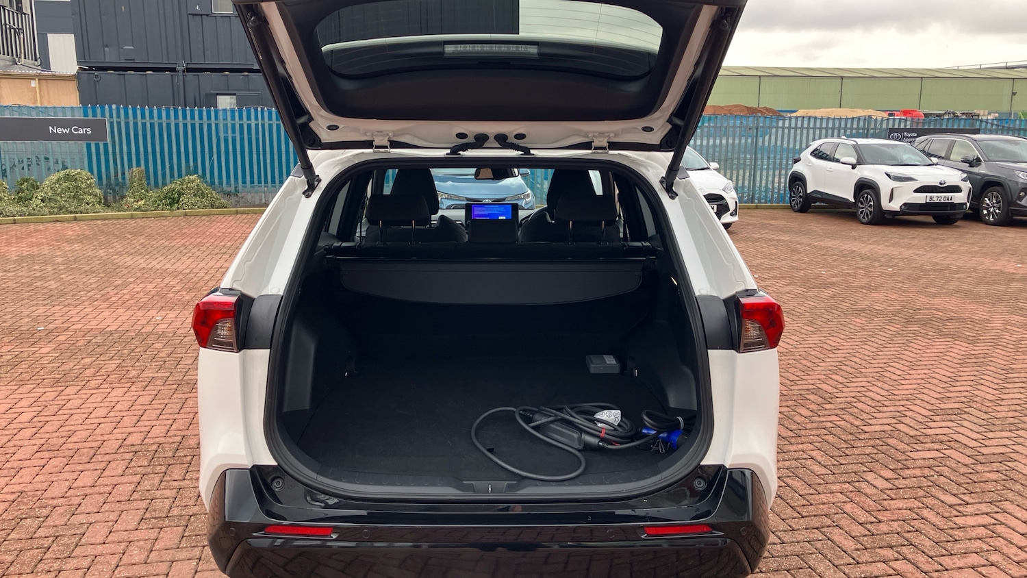 Used Toyota RAV4 2024 for sale - 77459635: Photo 14