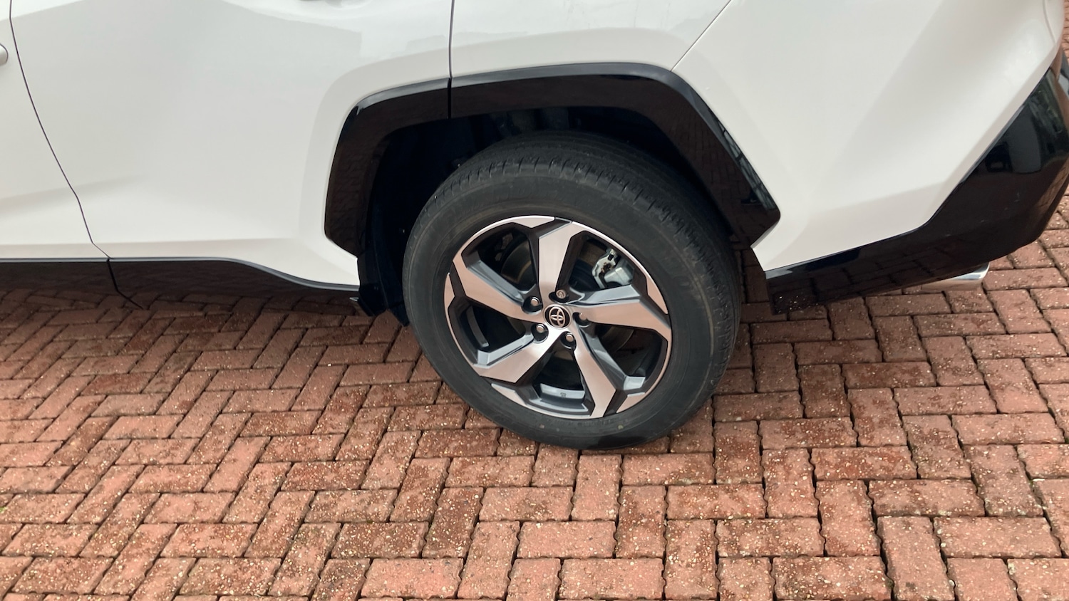 Used Toyota RAV4 2024 for sale - 77459635: Photo 30