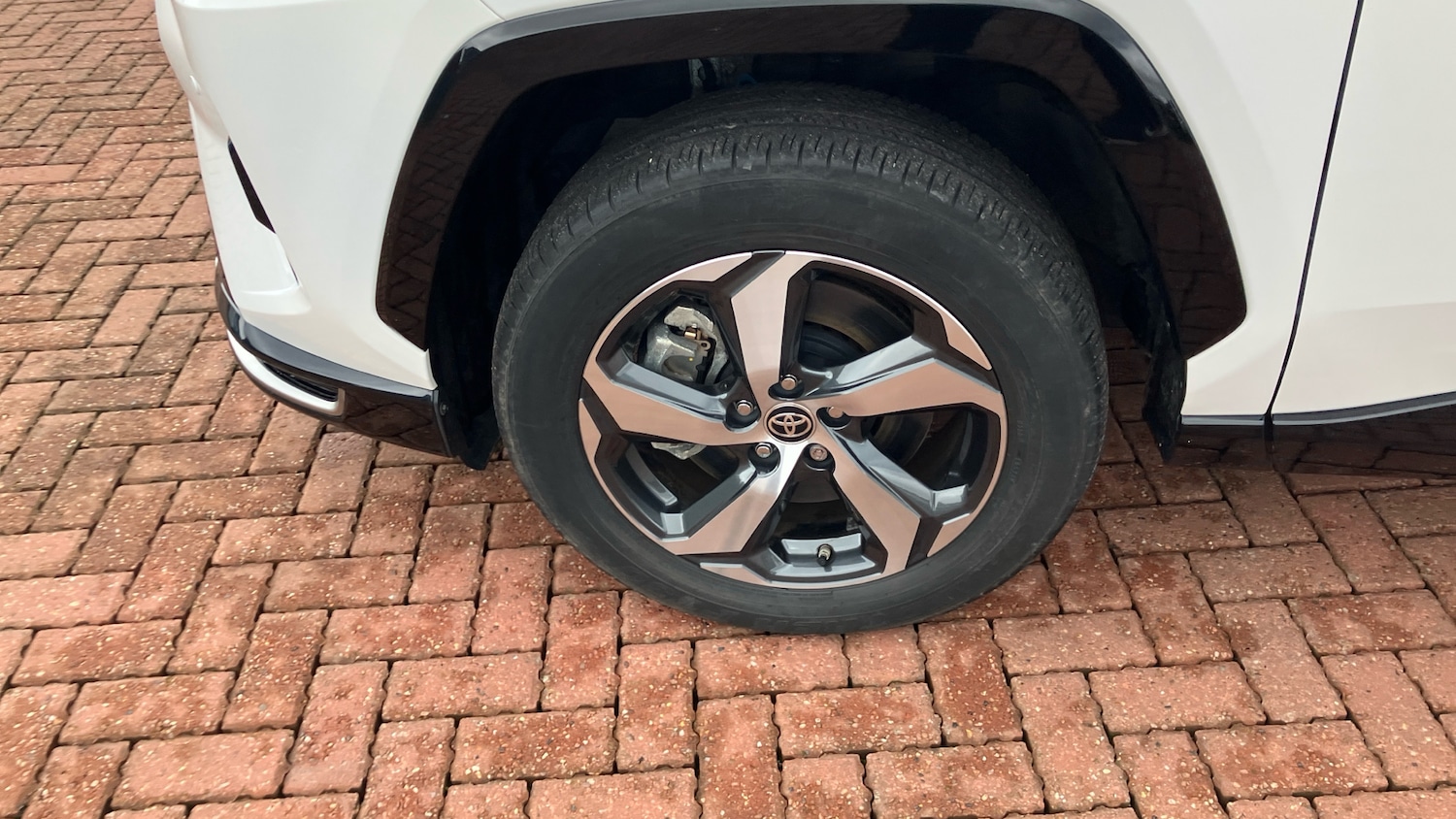 Used Toyota RAV4 2024 for sale - 77459635: Photo 32