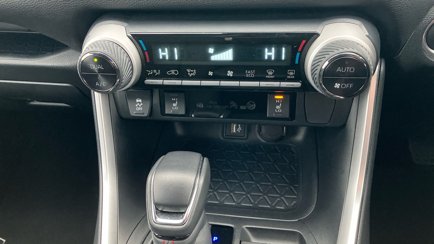 Used Toyota RAV4 2024 for sale - 77459635: Photo 39